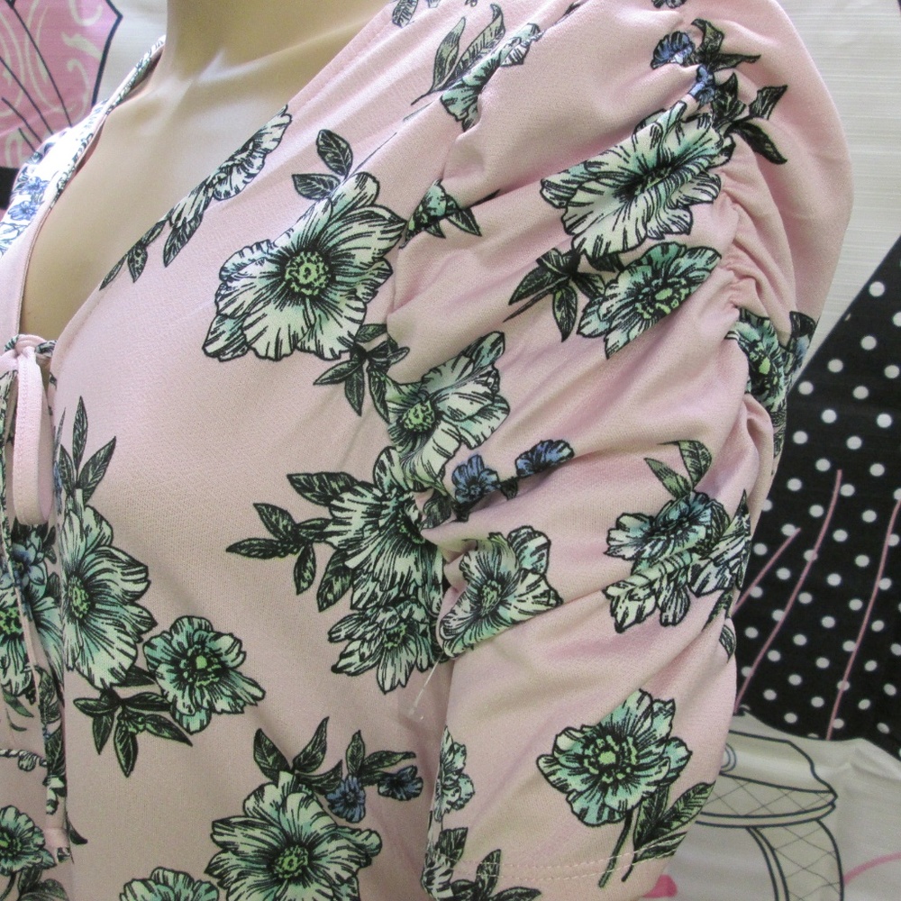 NY-LA NO COMMENT PURPLE LILY LADIES DRESS RUFFLE - Picture 3 of 8